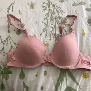 Harper wilde 34A bra